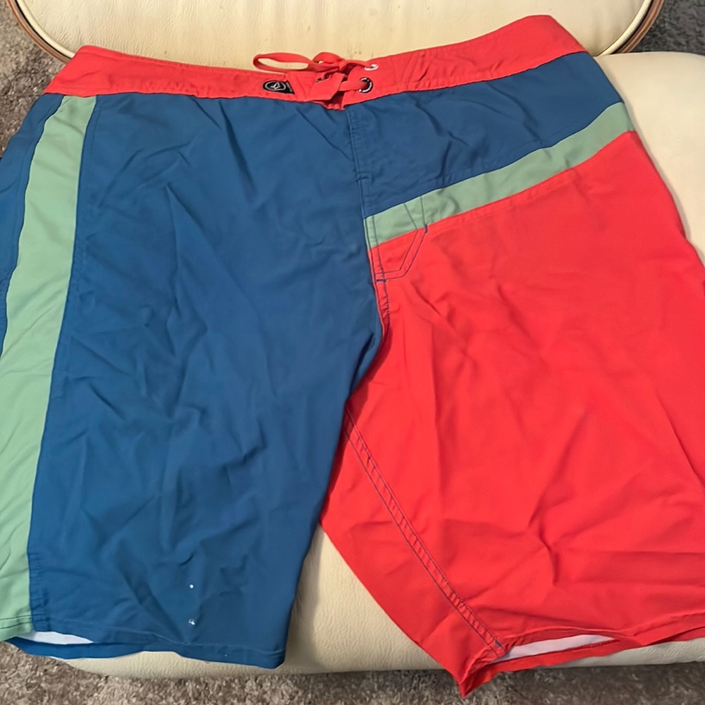 Volcom board shorts